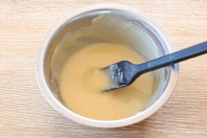 アスパラガスの辛子酢味噌和え