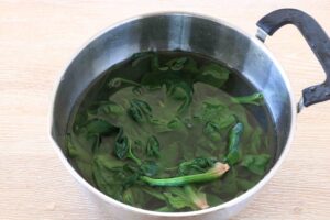 ちぢみほうれん草のおひたし